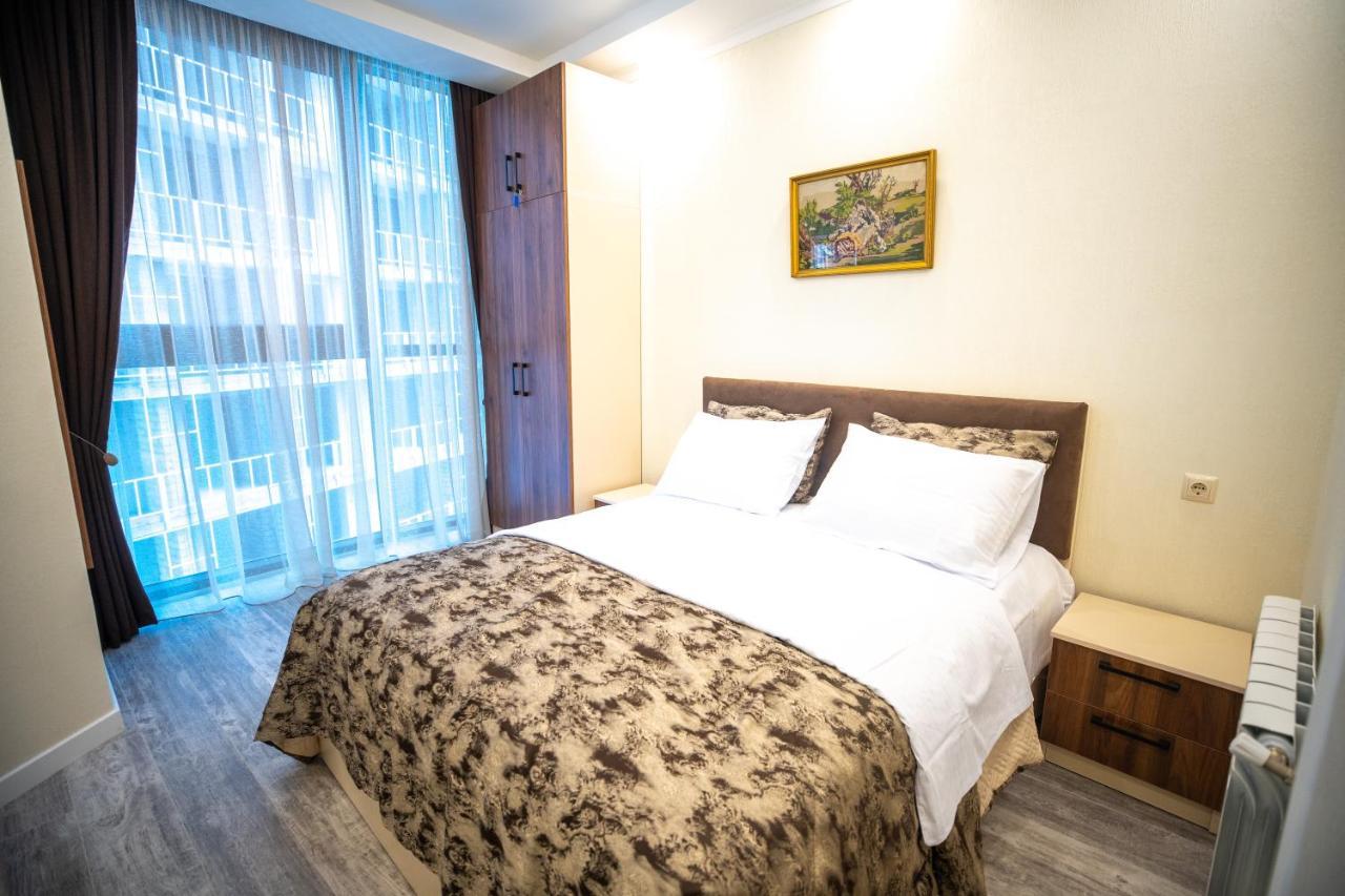 Apartament Ramada Skytower Batumi Zewnętrze zdjęcie