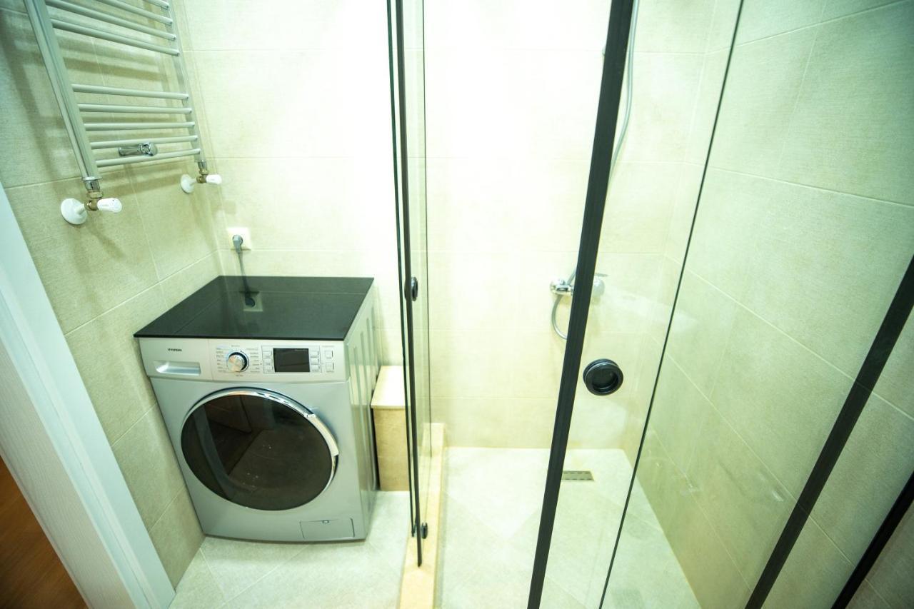 Apartament Ramada Skytower Batumi Zewnętrze zdjęcie