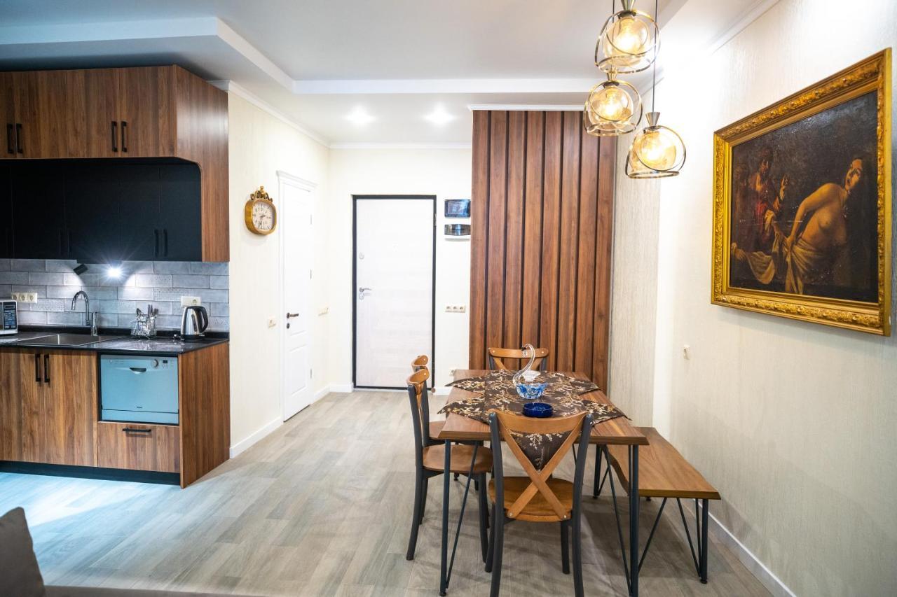 Apartament Ramada Skytower Batumi Zewnętrze zdjęcie